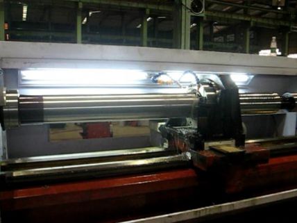 工程车液压缸加工